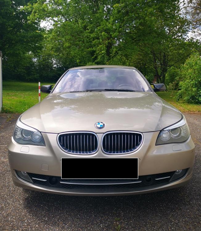 BMW-vorne-unkenntlich.thumb.jpg.97adf7ff22c31c554272af4d633d1599.jpg